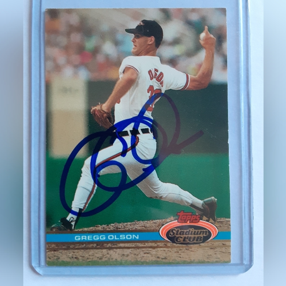 Baltimore Orioles autograph Gregg Olson signed baseball card